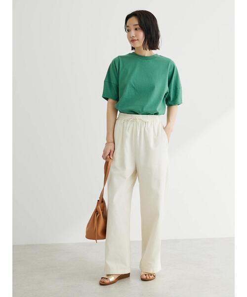 KBF（ケイビーエフ）の「KBF 袖ボリュームTEE（Tシャツ/カットソー・レディース・オフホワイト/ブラック/グリーン/テラコッタ・FREE）」の16枚目の写真