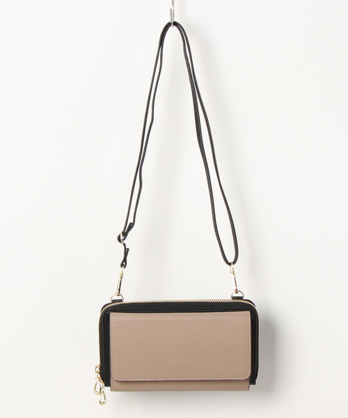 cache cache（カシュ カシュ）の「カシュカシュ cachecache / WEB限定カラーコンビウォレットショルダーバッグ（ショルダーバッグ・レディース・ブラック/マスタード/キャメル/ネイビー/ベージュ系その他/グレー/ホワイト系その他/グリーン/ピンク/ベージュ系その他2/ホワイト/ブロンズ・FREE）」の6枚目の写真