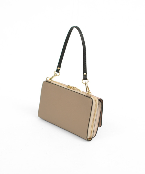 cache cache（カシュ カシュ）の「カシュカシュ cachecache / WEB限定カラーコンビウォレットショルダーバッグ（ショルダーバッグ・レディース・ブラック/マスタード/キャメル/ネイビー/ベージュ系その他/グレー/ホワイト系その他/グリーン/ピンク/ベージュ系その他2/ホワイト/ブロンズ・FREE）」の18枚目の写真