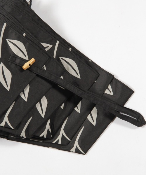 LEPSIM（レプシィム）の「晴雨兼用/折り畳み傘[柄]　178396（折りたたみ傘・レディース・ブラック/ブルー/ベージュ・ONE SIZE）」の7枚目の写真