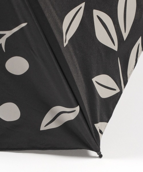 LEPSIM（レプシィム）の「晴雨兼用/折り畳み傘[柄]　178396（折りたたみ傘・レディース・ブラック/ブルー/ベージュ・ONE SIZE）」の11枚目の写真