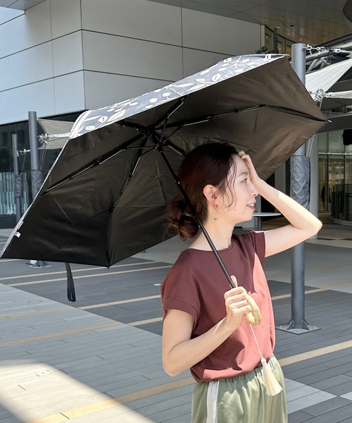 LEPSIM（レプシィム）の「晴雨兼用/折り畳み傘[柄]　178396（折りたたみ傘・レディース・ブラック/ブルー/ベージュ・ONE SIZE）」の17枚目の写真