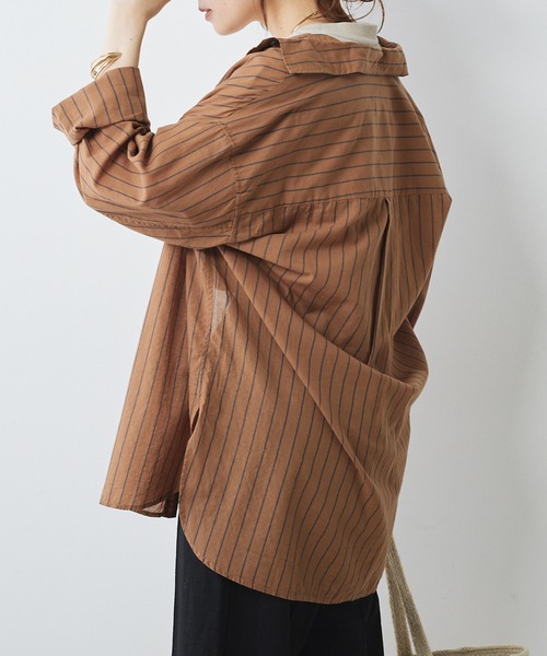 PUAL CE CIN
ヴィンテージライクデニムバンドカラーシャツ ロゴ刺繍ハイネックブラウス | PUAL CE CIN(ピュアルセシン