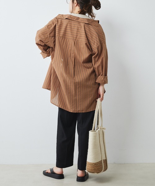PUAL CE CIN(ピュアルセシン)の「綿麻ストライプBIGシャツ(シャツ/ブラウス・レディース・ブラウン系/ベージュ系/ブルー系・FREE)」の19枚目の写真