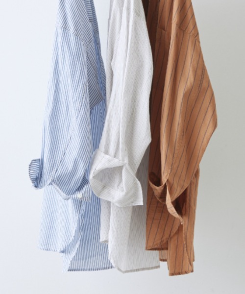 PUAL CE CIN(ピュアルセシン)の「綿麻ストライプBIGシャツ(シャツ/ブラウス・レディース・ブラウン系/ベージュ系/ブルー系・FREE)」の9枚目の写真