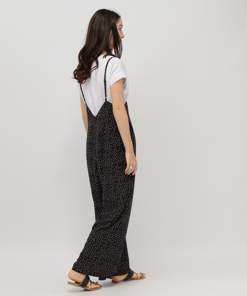 saloon(サルーン)の「SALOON(サルーン)/キャミサロペット【洗濯機洗い可】(サロペット/オーバーオール・レディース・ベージュ/ブラック/グリーン/ブラック系その他/キャメル/グリーン系その他・SMALL/MEDIUM)」の11枚目の写真