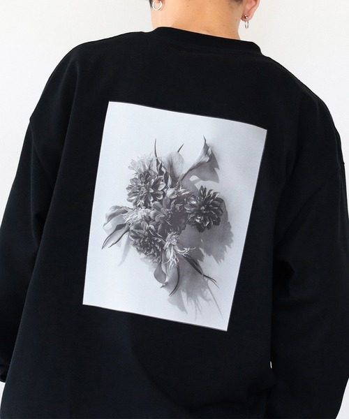 BEAMS LIGHTS(ビームスライツ)の「BEAMS LIGHTS / 『The Bulb Book』 エクストラ ヘビーウェイト バックプリント ロングスリーブ Tシャツ(Tシャツ/カットソー・メンズ・ブラック/ホワイト・SMALL/MEDIUM/LARGE)」の17枚目の写真