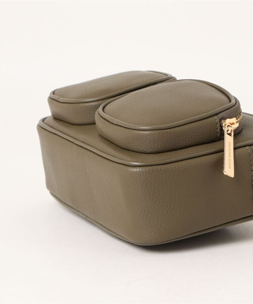 MICHAEL KORS クロスボディウッズテックアタッチミディアム MICHAEL KORS（マイケルコース）の「JET SET ITEM クロスボディ ウィズ