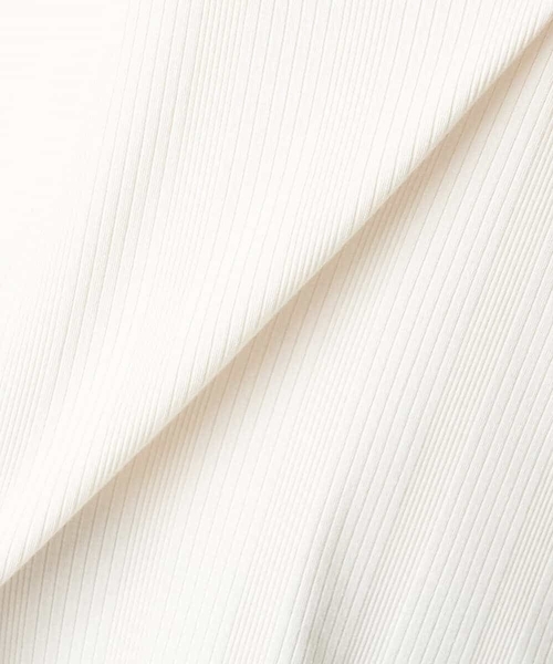 a.v.v(アーヴェヴェ)の「【前後2WAY】レーススリーブタックパフリブトップス(Tシャツ/カットソー・レディース・ブラック/アイボリー・36/40/38/34/42)」の18枚目の写真