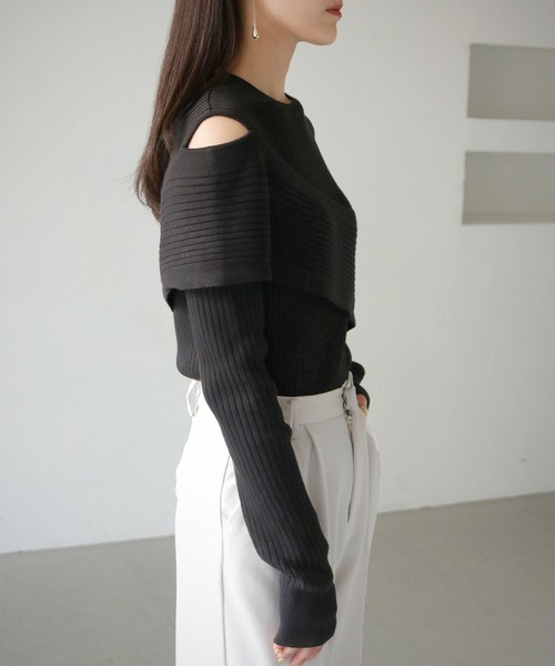 cheriella(シェリエラ)の「【cheriella】WEB限定肩あきアシメリブニット WEB LIMITED SHOULDER CUT ASYMMETRIC RIB KNIT(ニット/セーター・レディース・パープル/ダークグリーン/ブラック/アイボリー/ブルー・M)」の15枚目の写真