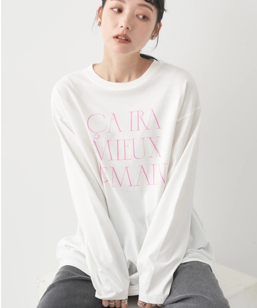 earth music&ecology(アースミュージックアンドエコロジー)の「CA IRA MIEUX DEMAIN ロンT(Tシャツ/カットソー・レディース・ブラウン/ブラック/オフホワイト・FREE)」の1枚目の写真