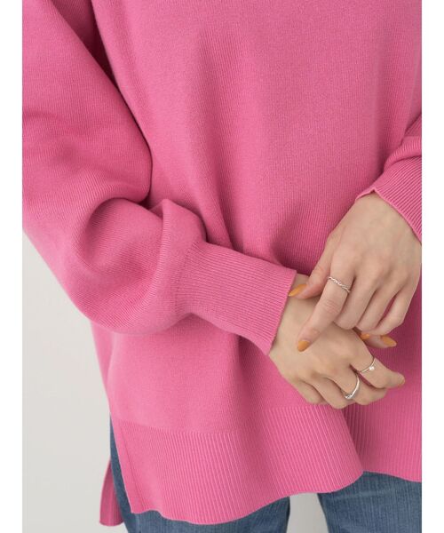 earth music&ecology(アースミュージックアンドエコロジー)の「サイドスリットルーズチュニック(チュニック・レディース・アイボリー/ブラック/ピンク/ブルー・FREE)」の6枚目の写真