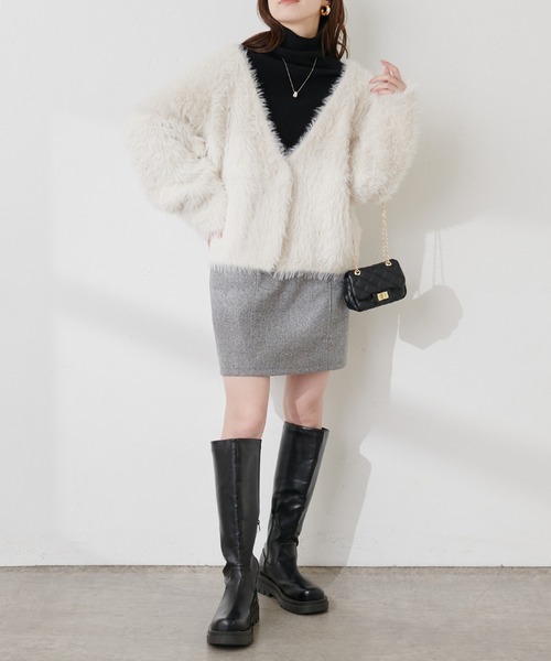 natural couture（ナチュラルクチュール）の「ロングフェザーボリュームカーディガン（カーディガン/ボレロ・レディース・アイボリー/チャコールグレー/モカ/グレー・FREE）」の6枚目の写真