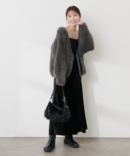 natural couture（ナチュラルクチュール）の「ロングフェザーボリュームカーディガン（カーディガン/ボレロ・レディース・アイボリー/チャコールグレー/モカ/グレー・FREE）」の15枚目の写真