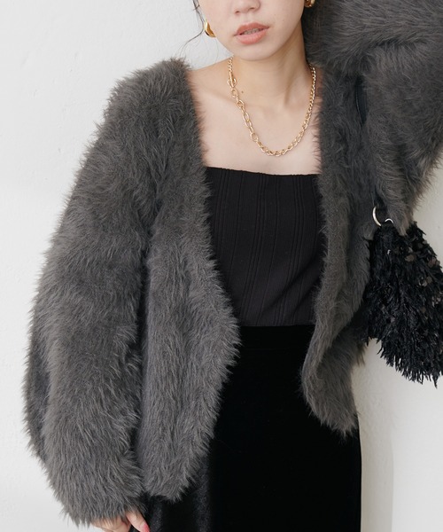 natural couture（ナチュラルクチュール）の「ロングフェザーボリュームカーディガン（カーディガン/ボレロ・レディース・アイボリー/チャコールグレー/モカ/グレー・FREE）」の11枚目の写真
