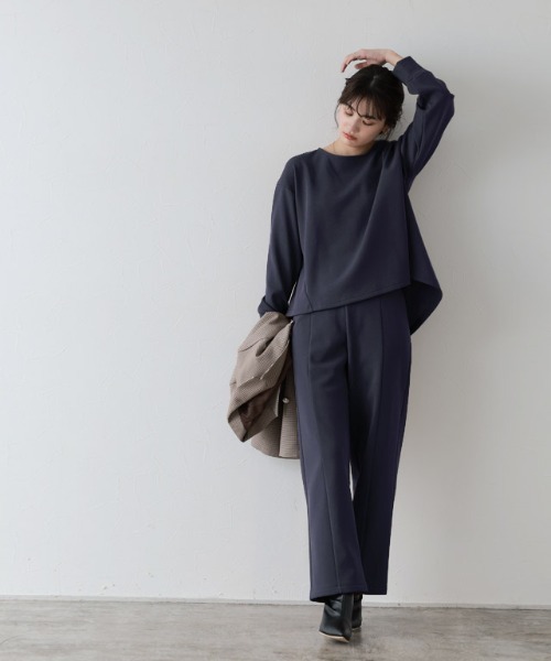 Pierrot(ピエロ)の「ペアスキンベロアバックスリットトップス(Tシャツ/カットソー・レディース・アイボリー/ネイビー/ベージュ系その他/ブラック・L/M)」の5枚目の写真