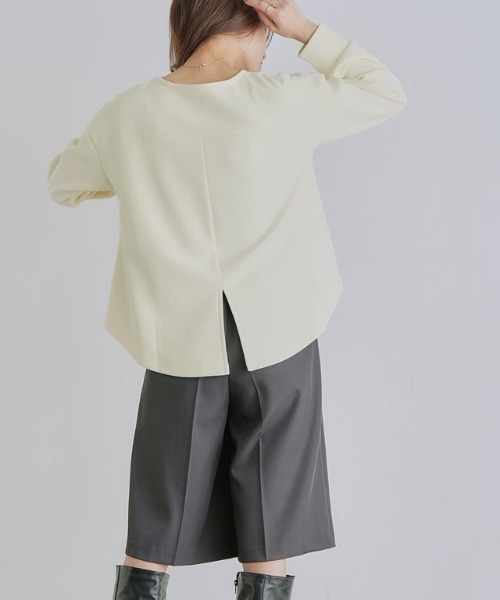 Pierrot(ピエロ)の「ペアスキンベロアバックスリットトップス(Tシャツ/カットソー・レディース・アイボリー/ネイビー/ベージュ系その他/ブラック・L/M)」の20枚目の写真