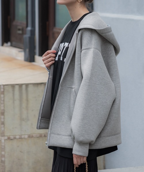 coca（coca）（コカ）の「ハリ感ダンボールニットオーバーサイズパーカー（パーカー・レディース・ブラック/グレー・M/L）」の7枚目の写真