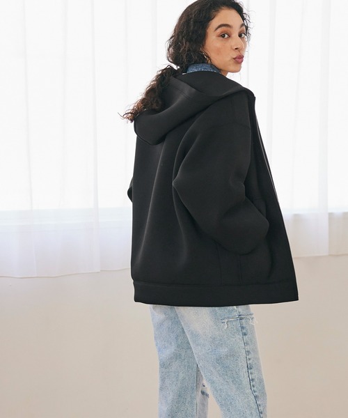 coca（coca）（コカ）の「ハリ感ダンボールニットオーバーサイズパーカー（パーカー・レディース・ブラック/グレー・M/L）」の12枚目の写真