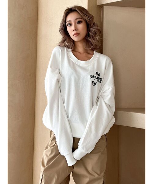 GYDA（ジェイダ）の「SK8 BUDDEYDスウェットトップス（スウェット・レディース・ピンク/オフホワイト/ブラック/ベージュ・FREE）」の17枚目の写真