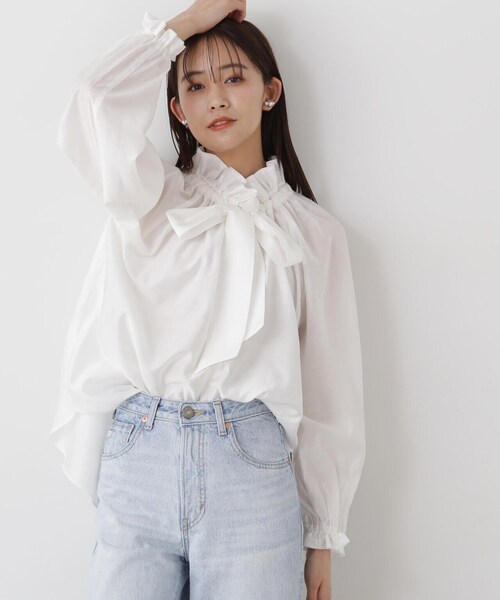 N.(N. Natural Beauty Basic)(エヌエヌナチュラルビューティーベーシック)の「◆シルキーローンリボンタイブラウス(シャツ/ブラウス・レディース・ホワイト/ネイビー/グレー・MEDIUM)」の19枚目の写真