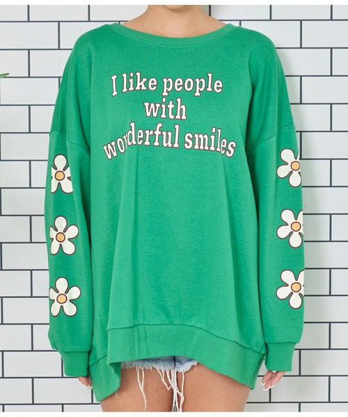 anap mimpi（アナップミンピ）の「アーム フラワー メッセージ 裏毛 スウェット 長袖 トップス（スウェット・レディース・ネイビー/オレンジ/グリーン・FREE）」の12枚目の写真