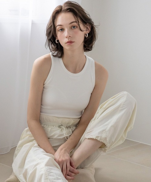 bijorie（ビジュリィ）の「【bijorie】カップ付きアメスリ／NEW BASIC series 24SS（タンクトップ・レディース・ブラック系/グリーン系/オフホワイト/マスタード/ブラック・LG/LARGE/MEDIUM）」の10枚目の写真