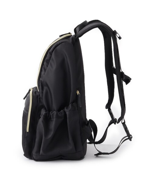 SHOO・LA・RUE（シューラルー）の「◆【撥水/ワンタッチ着脱/子育て世代の方にも】13ポケット ファンクションリュック（バックパック/リュック・レディース・ブラック/ブラック系4・00）」の6枚目の写真