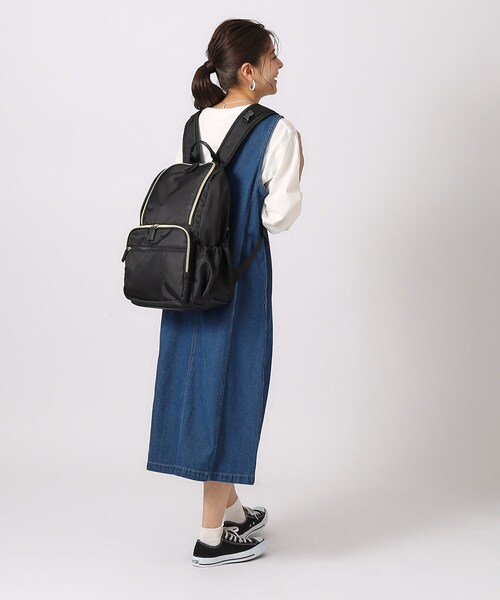 SHOO・LA・RUE（シューラルー）の「◆【撥水/ワンタッチ着脱/子育て世代の方にも】13ポケット ファンクションリュック（バックパック/リュック・レディース・ブラック/ブラック系4・00）」の22枚目の写真