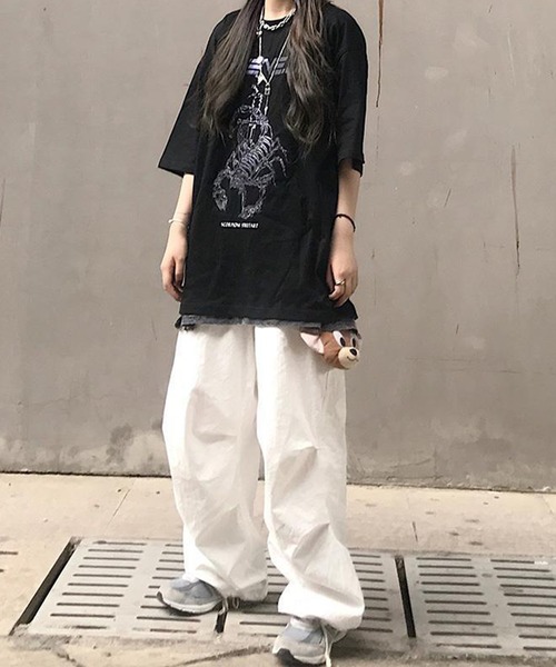 SHEPP(シープ)の「スーパーワイド ジョガーパンツ ユニセックス(その他パンツ・レディース・ブラック/ホワイト・M/L/S)」の10枚目の写真