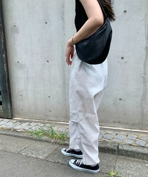 SHEPP(シープ)の「スーパーワイド ジョガーパンツ ユニセックス(その他パンツ・レディース・ブラック/ホワイト・M/L/S)」の7枚目の写真