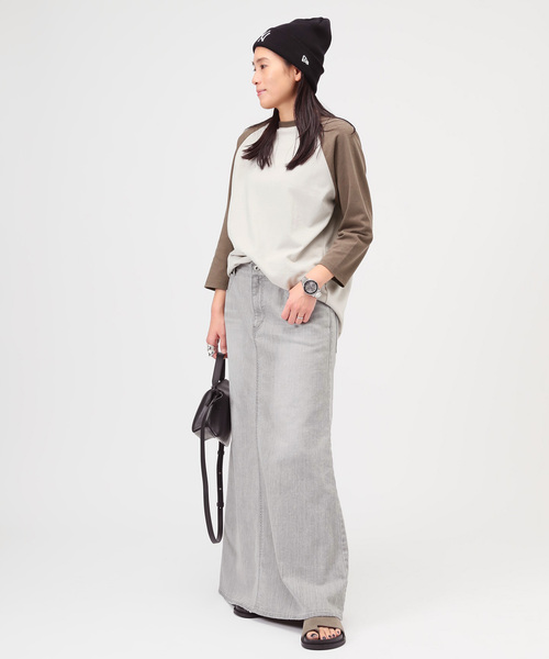 AP STUDIO（エーピーストゥディオ）の「Lt.Grayデニムスカート（スカート・レディース・ライトグレー・38/40/36）」の4枚目の写真