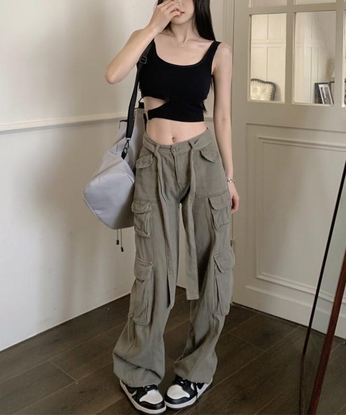 Miniministore(ミニミニストア)の「タンクトップレディース カップ付きタンク(タンクトップ・レディース・ブラック/ベージュ/ホワイト/グレー・FREE)」の6枚目の写真