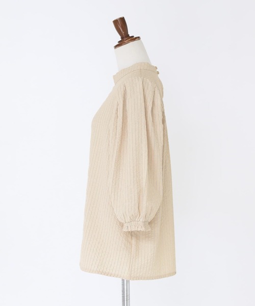 n'OrLABEL（ノアールレーベル）の「『ストライプ柄ボリューム袖ブラウス』（シャツ/ブラウス・レディース・オフホワイト/ネイビー/ライトベージュ・1/2）」の10枚目の写真