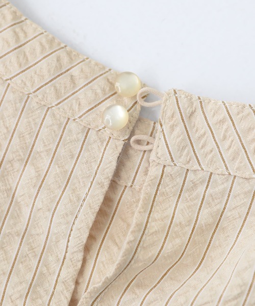 n'OrLABEL（ノアールレーベル）の「『ストライプ柄ボリューム袖ブラウス』（シャツ/ブラウス・レディース・オフホワイト/ネイビー/ライトベージュ・1/2）」の6枚目の写真