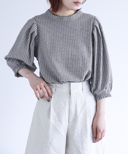 n'OrLABEL（ノアールレーベル）の「『ストライプ柄ボリューム袖ブラウス』（シャツ/ブラウス・レディース・オフホワイト/ネイビー/ライトベージュ・1/2）」の13枚目の写真