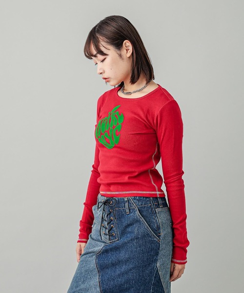 X-girl（エックスガール）の「APPLE BABY L/S TEE（Tシャツ/カットソー・レディース・ブラック/ホワイト/レッド・S/M）」の13枚目の写真