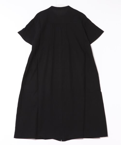 Honeys（ハニーズ）の「ピンタックシャツワンピース（シャツワンピース・レディース・オレンジ/ブルーグリーン/ブラック/ライトベージュ・L/M/LL）」の11枚目の写真