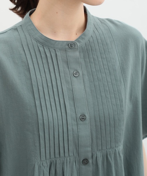 Honeys（ハニーズ）の「ピンタックシャツワンピース（シャツワンピース・レディース・オレンジ/ブルーグリーン/ブラック/ライトベージュ・L/M/LL）」の6枚目の写真