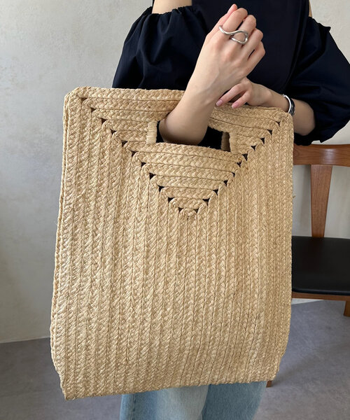 DouDou（ドゥドゥ）の「【MADE IN MADA 24SS】MARIE BAG（かごバッグ・レディース・ベージュ/ブラウン・FREE）」の19枚目の写真