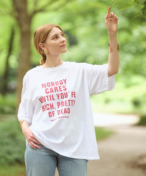 Mia   （ミア）の「テキストロゴTシャツ（Tシャツ/カットソー・レディース・ブラック/オフホワイト・FREE）」の3枚目の写真