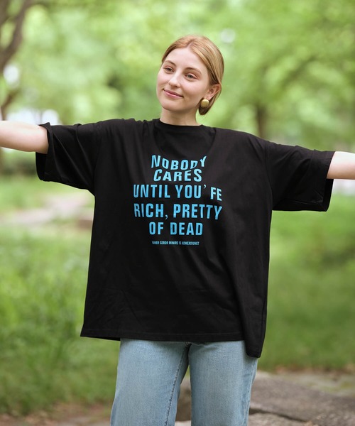 Mia   （ミア）の「テキストロゴTシャツ（Tシャツ/カットソー・レディース・ブラック/オフホワイト・FREE）」の17枚目の写真