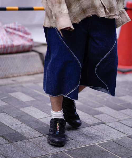 JIEDA(ジエダ)の「JieDa CROPPED LOOSE FIT DENIM JIE-24W -PT12(スラックス・メンズ・ネイビー・1/2)」の3枚目の写真
