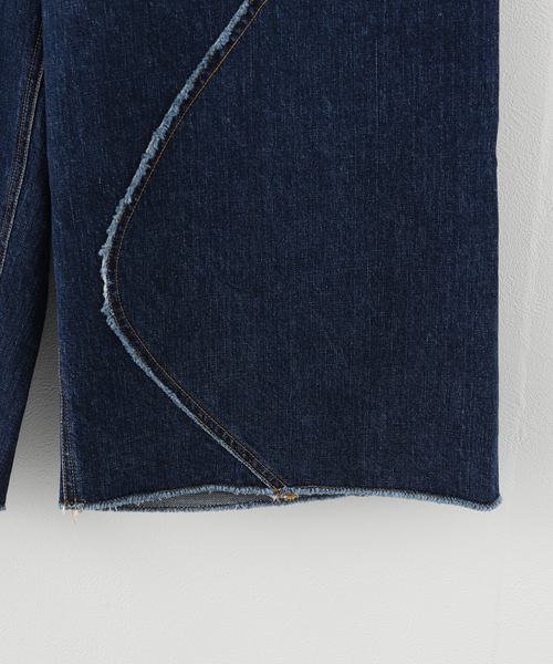 JIEDA(ジエダ)の「JieDa CROPPED LOOSE FIT DENIM JIE-24W -PT12(スラックス・メンズ・ネイビー・1/2)」の19枚目の写真
