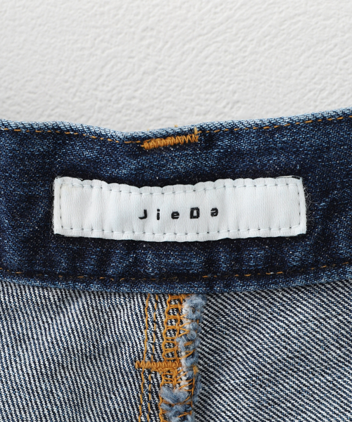 JIEDA(ジエダ)の「JieDa CROPPED LOOSE FIT DENIM JIE-24W -PT12(スラックス・メンズ・ネイビー・1/2)」の22枚目の写真