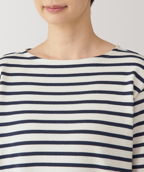 無印良品（ムジルシリョウヒン）の「婦人　太番手ボートネック長袖Ｔシャツ（Tシャツ/カットソー・レディース・ネイビー系/ライトグリーン系/グレー系/レッド系/ベージュ系/ネイビー系1・XL/L/M/S）」の9枚目の写真