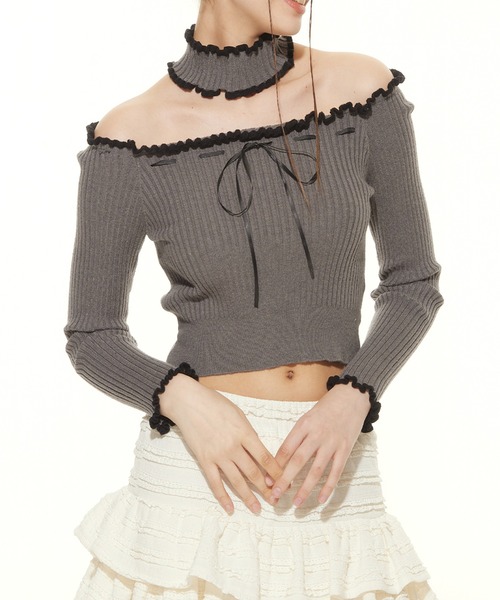 HOOK(フック)の「【HOOK】for girls チョーカー付きリブニットトップス(Tシャツ/カットソー・レディース・グレー/ホワイト・L/M/S)」の2枚目の写真