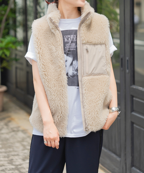 TICCA ファーベスト　ベージュ ノースリーブ 　ボア　ベスト Spick & Span（スピックアンドスパン）の「TICCA / ティッカ WOOL