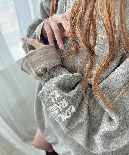 Java(ジャバ)の「《JaVa ジャバコラボ》 ラフに過ごしたい日にも トレンドを プラス。ランダム 刺繍 裏起毛 オーバーサイズ パーカー(パーカー・レディース・チャコール/杢グレー/オートミール/ネイビー/スモークピンク・SMALL/MEDIUM/LARGE/X-LARGE)」の16枚目の写真