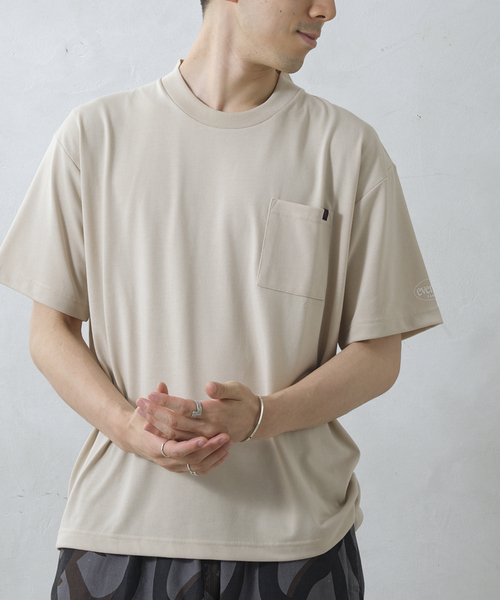 Russell Athletic（ラッセルアスレティック）の「RUSSELL ATHLETIC 別注 Ever Dry ポケットTシャツ（Tシャツ/カットソー・メンズ・ブラック/ホワイト/ベージュ系その他/ネイビー・MEDIUM/LARGE）」の15枚目の写真